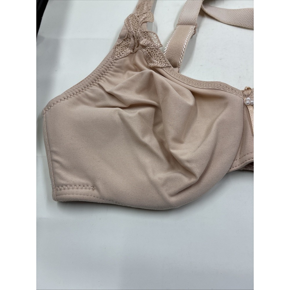 WACOAL Body Suede Size 32C Beige Nude Unlined Pearls Underwire Bra Style: 85813 - Picture 5 of 16